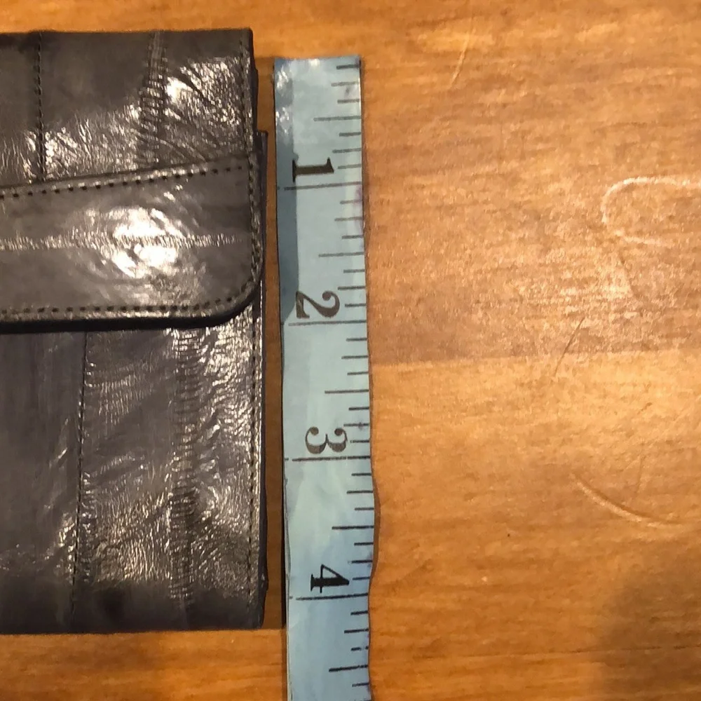EEL SKIN WALLET Gray Card Slots Pen Holder Vintage Classic Magnet Closure EUC - Picture 11 of 11